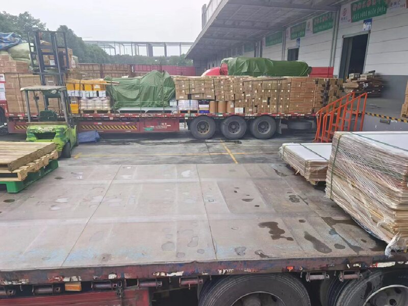 蘇州發(fā)拜城物流公司